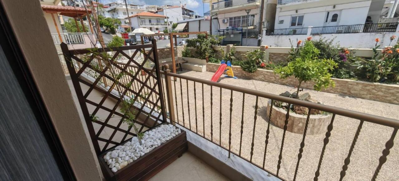 Villa Theasis1 Neos Marmaras Exterior foto